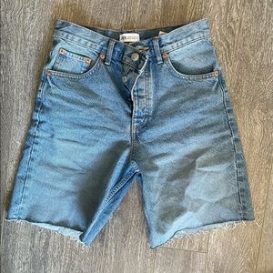 Zara mom jeans size 4